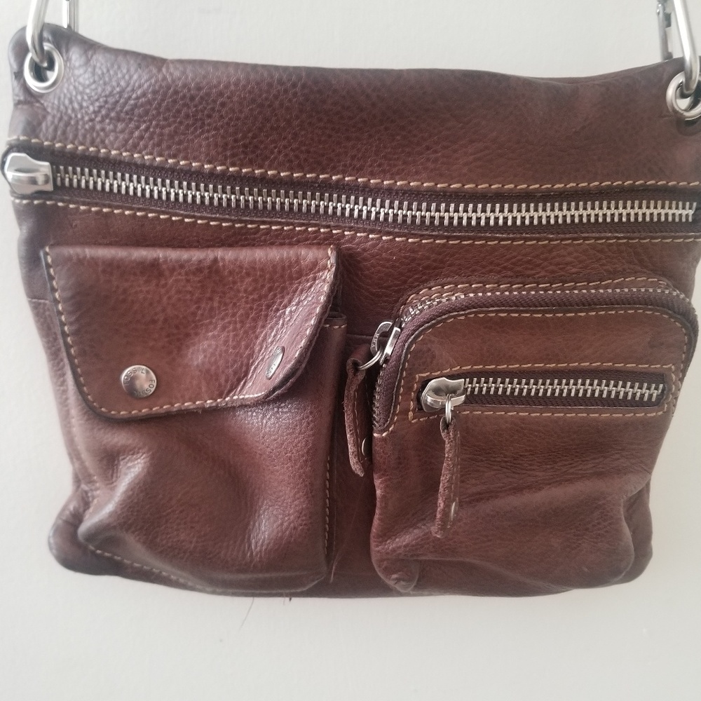 Crossbody purse